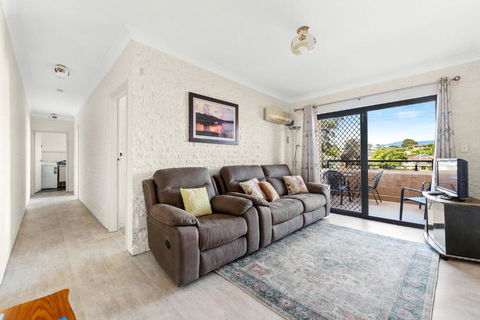 Apollo Unit 14 1st Floor - Schoolies Week Accommodation 0