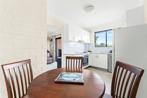 Apollo Unit 14 1st Floor - Schoolies Week Accommodation 2