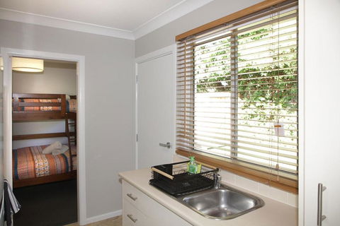 Armidale Cottage - All You Need On Taylor - Schoolies Week Accommodation 4