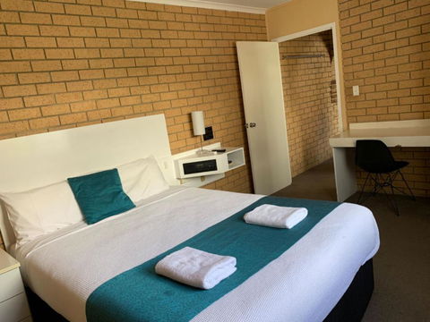 Aspley Pioneer Motel - Schoolies Week Accommodation 2
