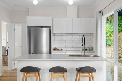 Attunga - Schoolies Week Accommodation 1