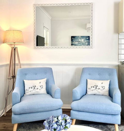 Autumn Beauty - Garden Cottage 4 - Schoolies Week Accommodation 3