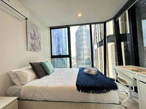 Avant CBD Cozy & Spacious 2BR Residences - Schoolies Week Accommodation 2