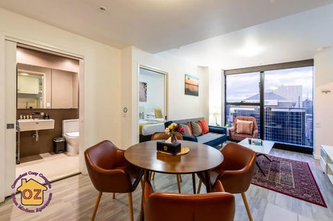 Aussie Escape Apartments-Skyline Collins Tower - Schoolies Week Accommodation 1