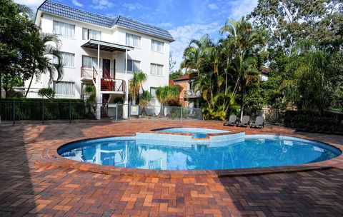 Southport Motel & Apartments - Schoolies Week Accommodation 3