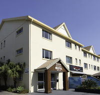 Burleigh Gold Coast Motel - Schoolies Week Accommodation