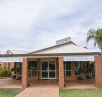 Charleville Motel - Schoolies Week Accommodation