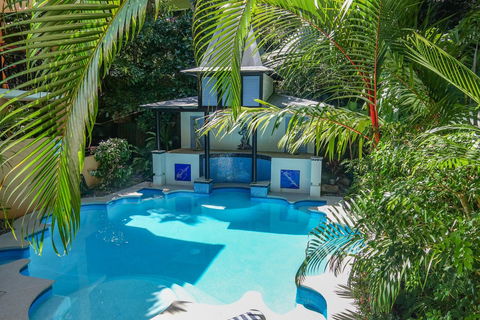 Martinique On Macrossan - Schoolies Week Accommodation 10
