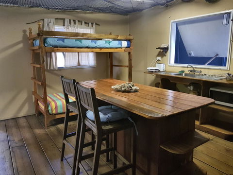 Arcadia Beach Guest House And Car Hire - Schoolies Week Accommodation 33