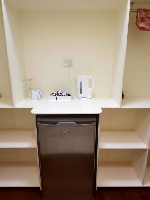 Arcadia Beach Guest House And Car Hire - Schoolies Week Accommodation 28