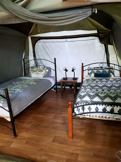 Arcadia Beach Guest House And Car Hire - Schoolies Week Accommodation 42