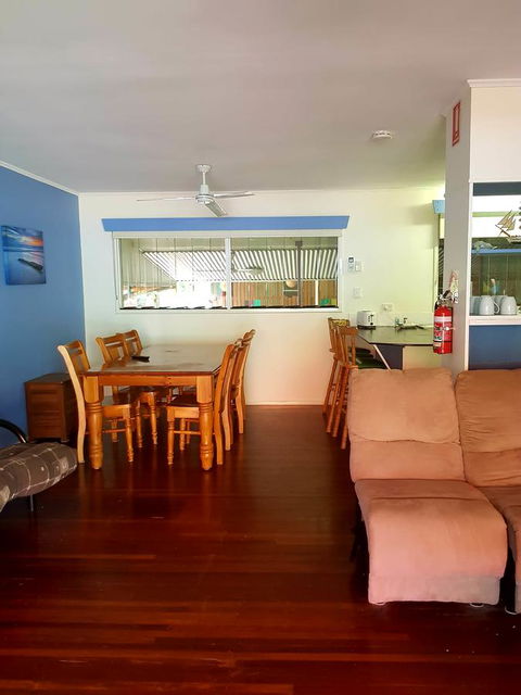 Arcadia Beach Guest House And Car Hire - Schoolies Week Accommodation 24