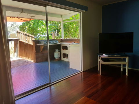 Arcadia Beach Guest House And Car Hire - Schoolies Week Accommodation 19