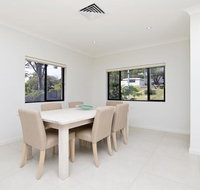 'Ocean to Beach' Luxury Hide Away - Schoolies Week Accommodation