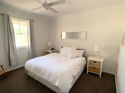 'The Wattles' - True Country Escape Near Wineries - Borenore - Schoolies Week Accommodation 3