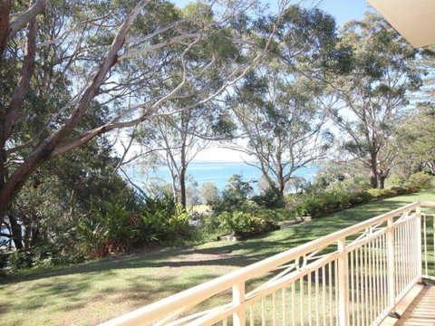 1 'Fiddlers Green' 62 Magnus Street - Ground Floor Unit Close To CBD - Schoolies Week Accommodation 0