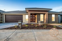 Book Clyde Accommodation Vacations Schoolies Week Accommodation Schoolies Week Accommodation