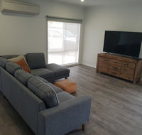 123 Wilson - Arapiles - Schoolies Week Accommodation