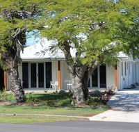 12th Tee BnB - Schoolies Week Accommodation