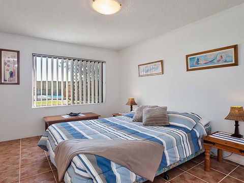 13 'The Poplars' 34 Magnus Street - Ground Floor Unit And Pool In Complex - Schoolies Week Accommodation 1