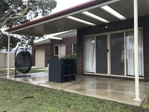 165 On Bogong - Schoolies Week Accommodation 1