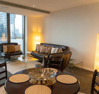2 Bedroom Apartment with City Views - Schoolies Week Accommodation
