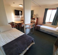 2 Lakeview Plaza - Schoolies Week Accommodation