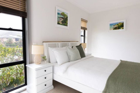 CABA17 - Waterfront Home With A Pool! - Schoolies Week Accommodation 3