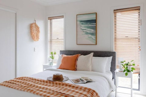 CABA17 - Waterfront Home With A Pool! - Schoolies Week Accommodation 4