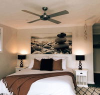 28 Clarence Crescent Villa - Schoolies Week Accommodation