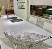 3 Divas Luxury Accommodation - Schoolies Week Accommodation
