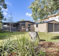 62 BINGLEY PARADE RIVERSEA HOUSE - Schoolies Week Accommodation
