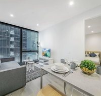 A Cozy Apartment Next to Crown Casino - Schoolies Week Accommodation