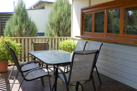 A Market Place Mudgee - Schoolies Week Accommodation 2