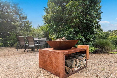 A PERFECT STAY - Twin Tallows - Schoolies Week Accommodation 3