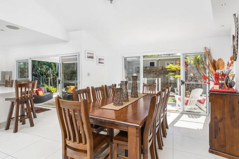 A SWEET ESCAPE - Serenity On Sallywattle - Schoolies Week Accommodation 2