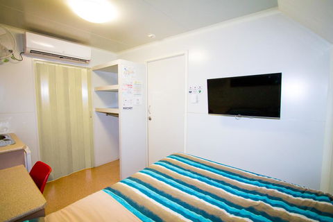 AAOK Riverdale Caravan Park - Schoolies Week Accommodation 2
