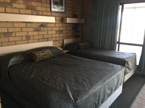 Abacus Motel - Schoolies Week Accommodation 3