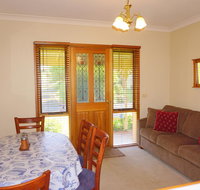 Abrigo Apartment - Schoolies Week Accommodation