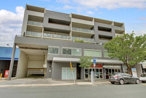 Accommodate Canberra - Braddon Apartments - Schoolies Week Accommodation 3