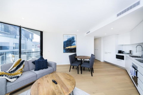 Accommodate Canberra - Northshore - Schoolies Week Accommodation 1