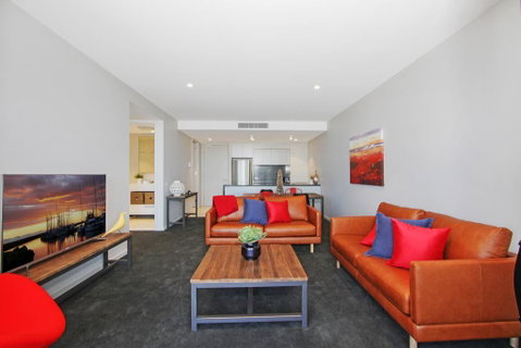 Accommodate Canberra - The Pier - Schoolies Week Accommodation 3