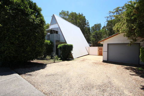 Adalene At South West Rocks - Schoolies Week Accommodation 0