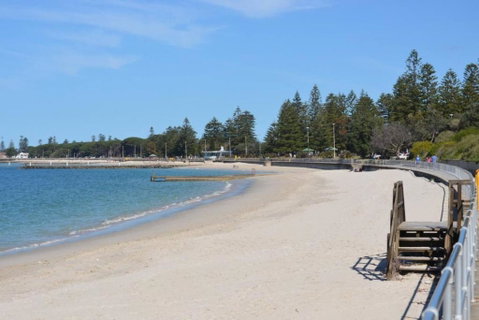 Family Stay With Idyllic Sun-drenched Courtyard - Schoolies Week Accommodation 4