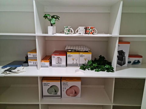 Generous 4 Bedroom Home Close To Park And Shops - Schoolies Week Accommodation 4