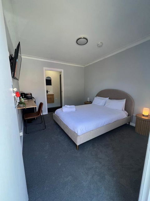 Gold Reef Adelong - Schoolies Week Accommodation 4