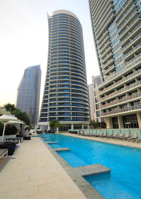 H Luxury Apartment At Surfers Paradise High Floor - Schoolies Week Accommodation 0