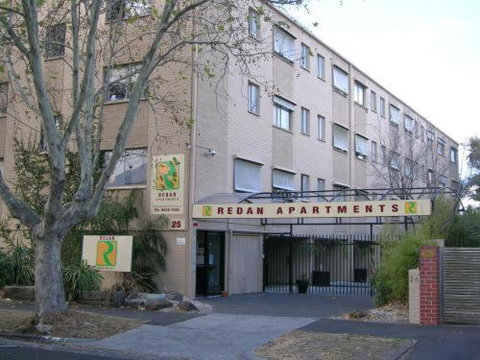 H & D Apartments - Schoolies Week Accommodation 0