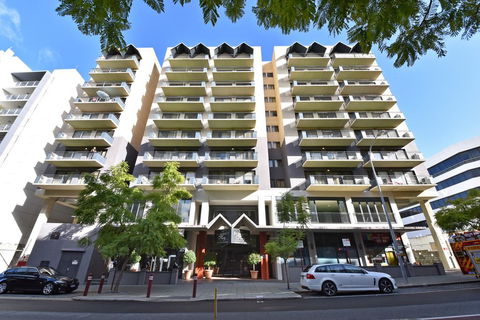 Alderney - Schoolies Week Accommodation 2