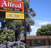 Alfred Motor Inn - Schoolies Week Accommodation